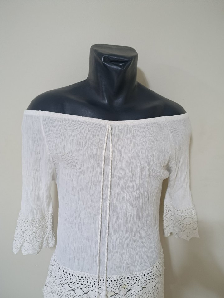 Dantel Detaylı Beyaz Keten Bohem Bluz - Görsel 2