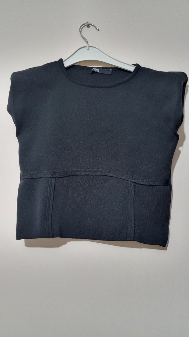 Siyah Kısa Crop Top Fitted Kesim - Görsel 5