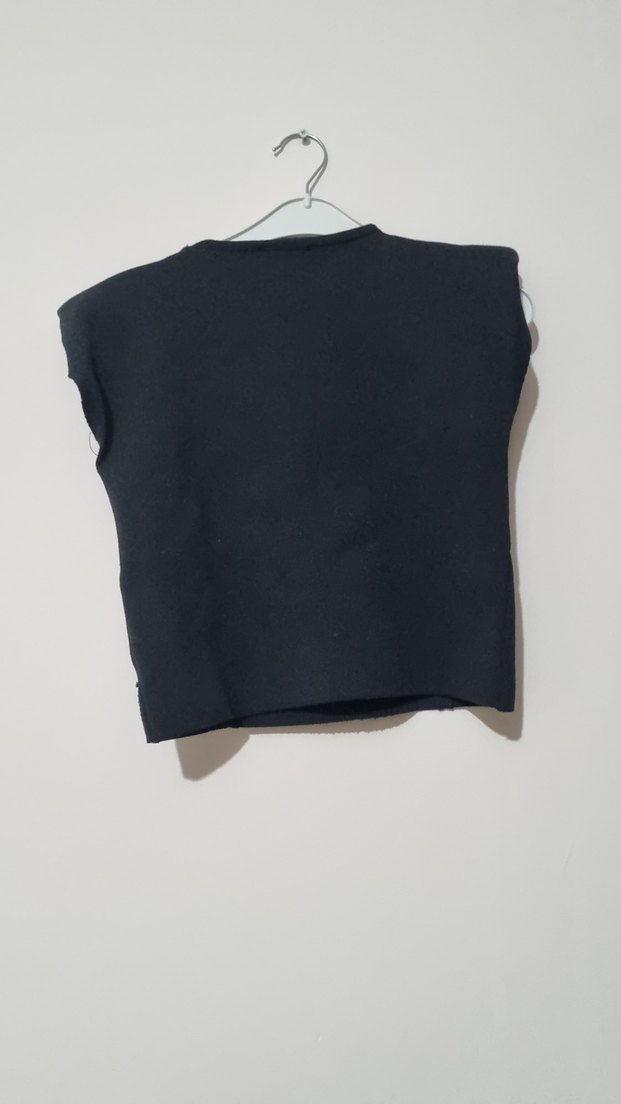 Siyah Kısa Crop Top Fitted Kesim - Görsel 3