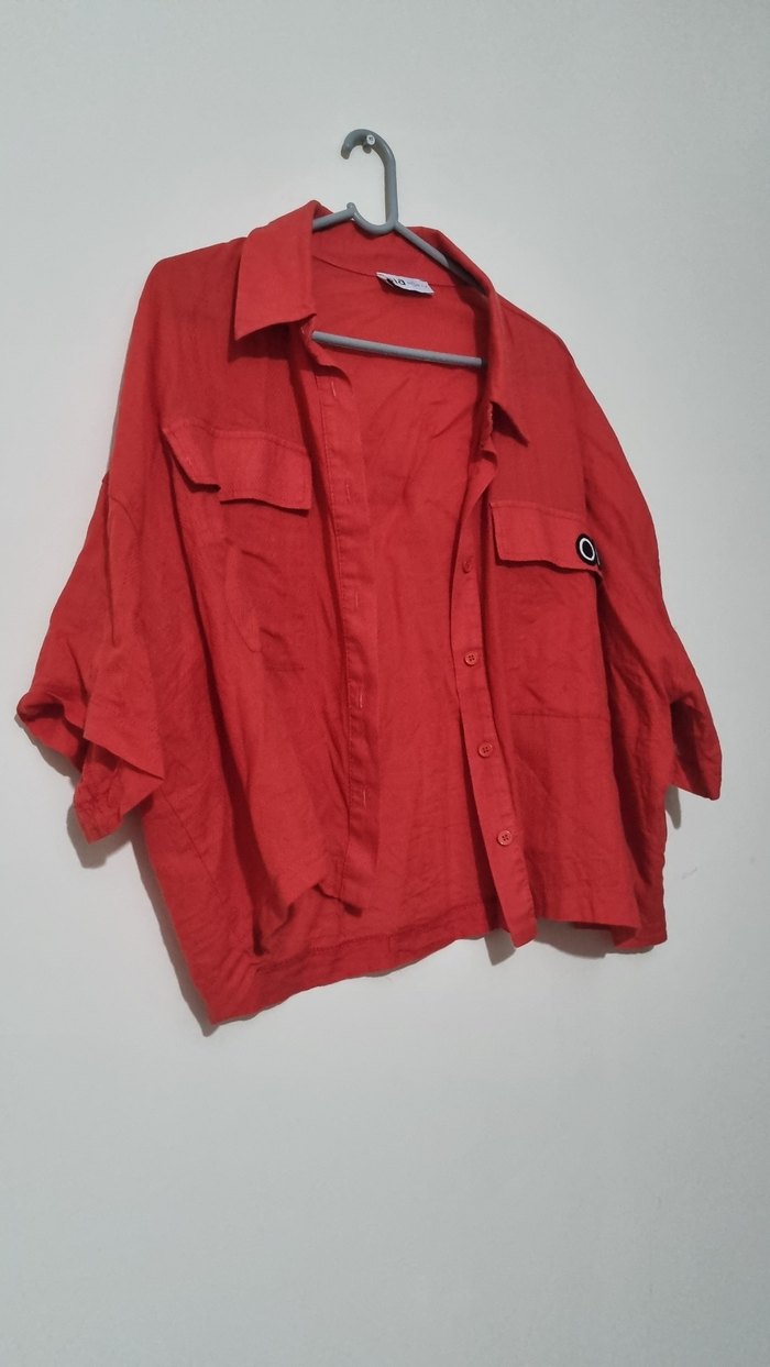 Düğmeli Kırmızı Keten Kadın Gömlek - Görsel 2