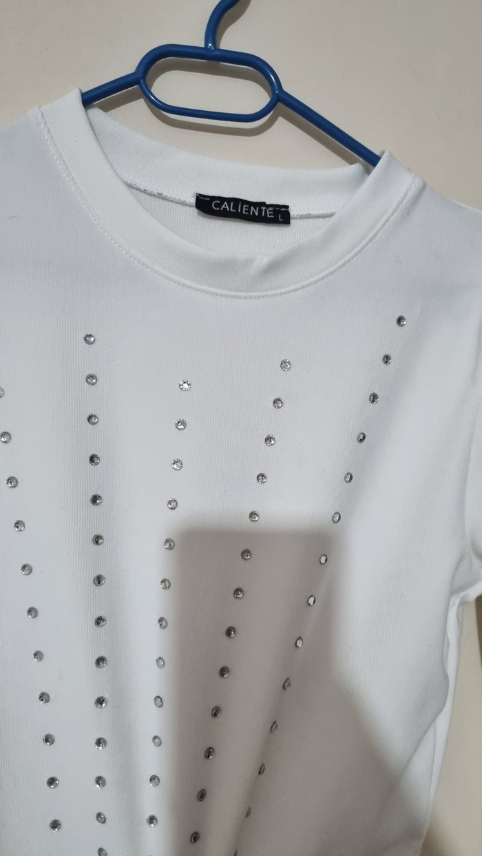 Kadın Beyaz Uzun Kollu Crop Sweatshirt - Görsel 4