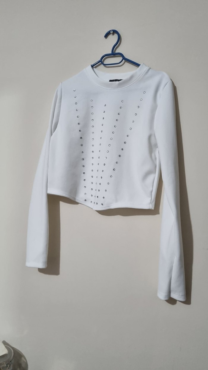 Kadın Beyaz Uzun Kollu Crop Sweatshirt - Görsel 5