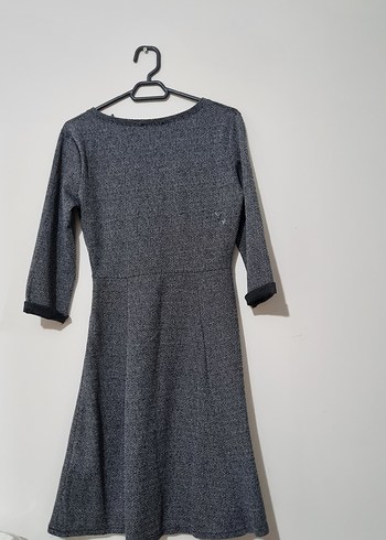 Gri V Yaka Midi Elbise - Görsel 7