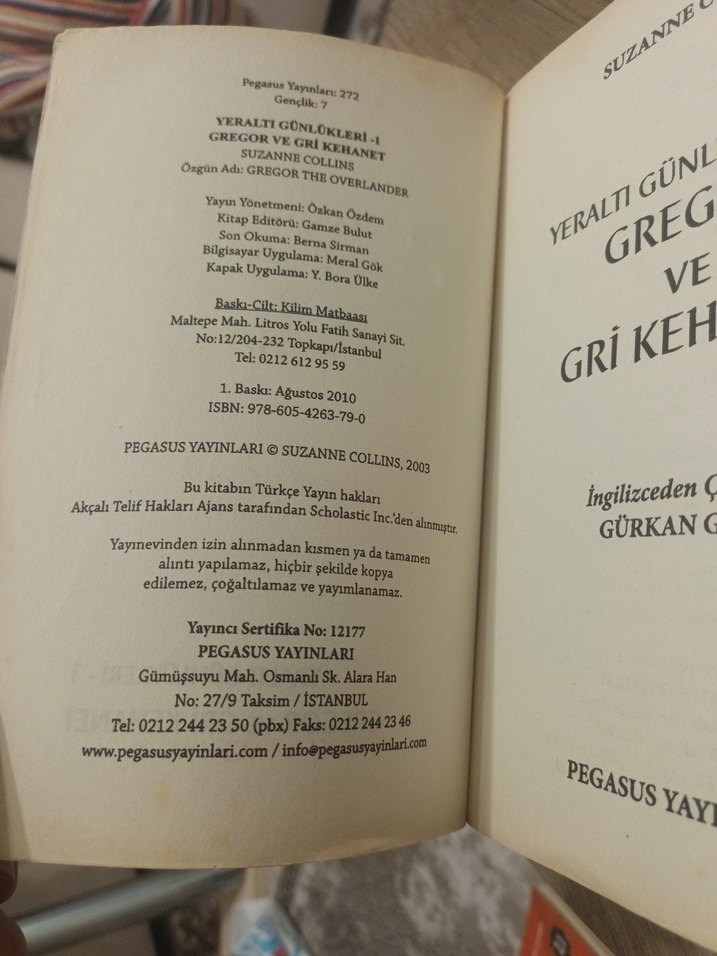 Gregor Serisi 4 Kitap Seti - Suzanne Collins - Görsel 3