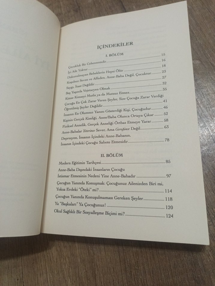 İyi Aile Yoktur - Nihan Kaya - Görsel 4