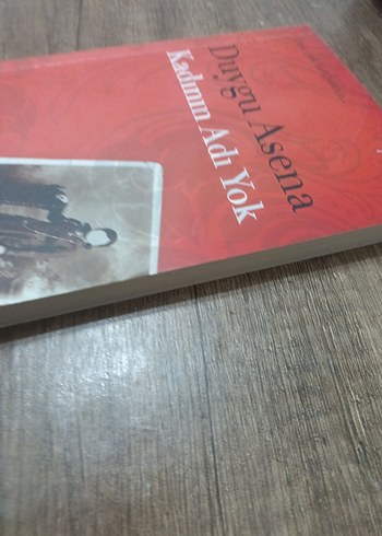 Kadının Adı Yok - Duygu Asena - Görsel 5