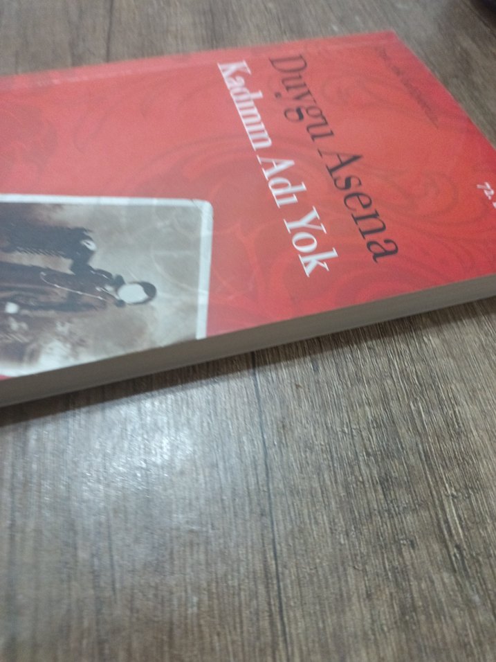 Kadının Adı Yok - Duygu Asena - Görsel 5