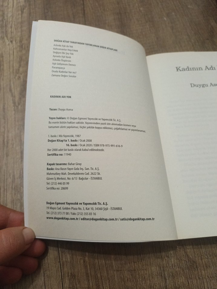 Kadının Adı Yok - Duygu Asena - Görsel 3
