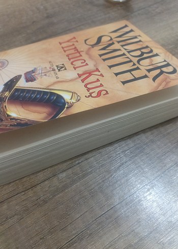 Wilbur Smith - Yırtıcı Kuş Romanı - Görsel 4