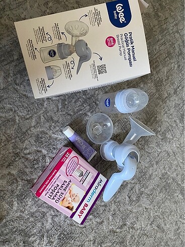 Wee baby göğüs pompası