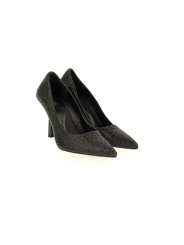 Zara Zara Stiletto %70 İndirimli.