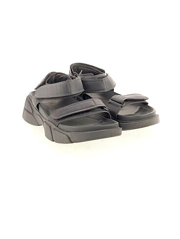 Zara Zara Sandalet %70 İndirimli.