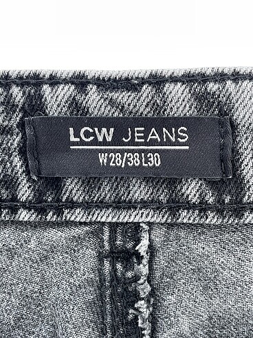 28 Beden gri Renk LC Waikiki Jean / Kot %70 İndirimli.