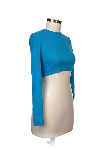Pull and Bear Pull and Bear Bluz %70 İndirimli.