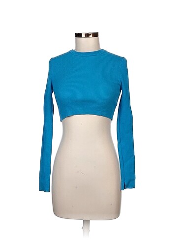 Pull and Bear Bluz %70 İndirimli.