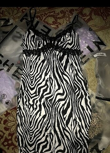 s Beden zebra desenli mini elbise