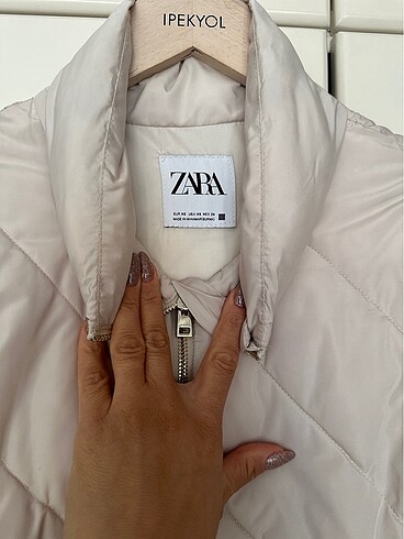 Zara Mont(zara)