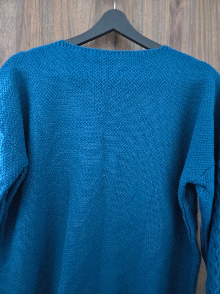 Mavi V Yaka Örgü Kadın Hırka - Görsel 2