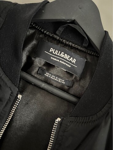 m Beden siyah Renk PULL&BEAR bomber ceket
