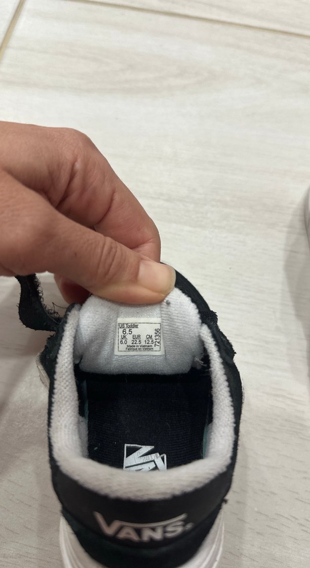 Siyah Erkek Çocuk Vans Spor Ayakkabı 22.5 numara - Görsel 3