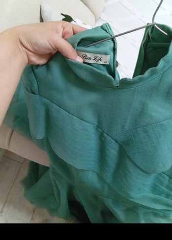 Uzun Kollu Pastel Yeşil Drapeli Kadın Elbise - Görsel 3