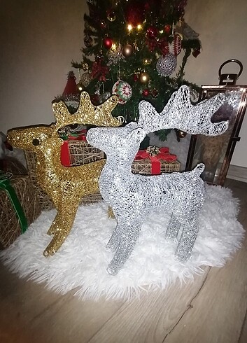 Beden Yılbaşı için simli geyik dekor