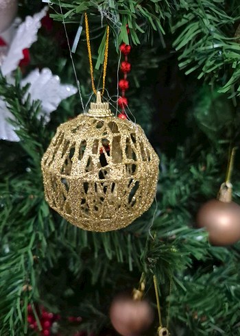 Altın Renkli Yılbaşı Süsü 6 adet 6 cm - Görsel 3