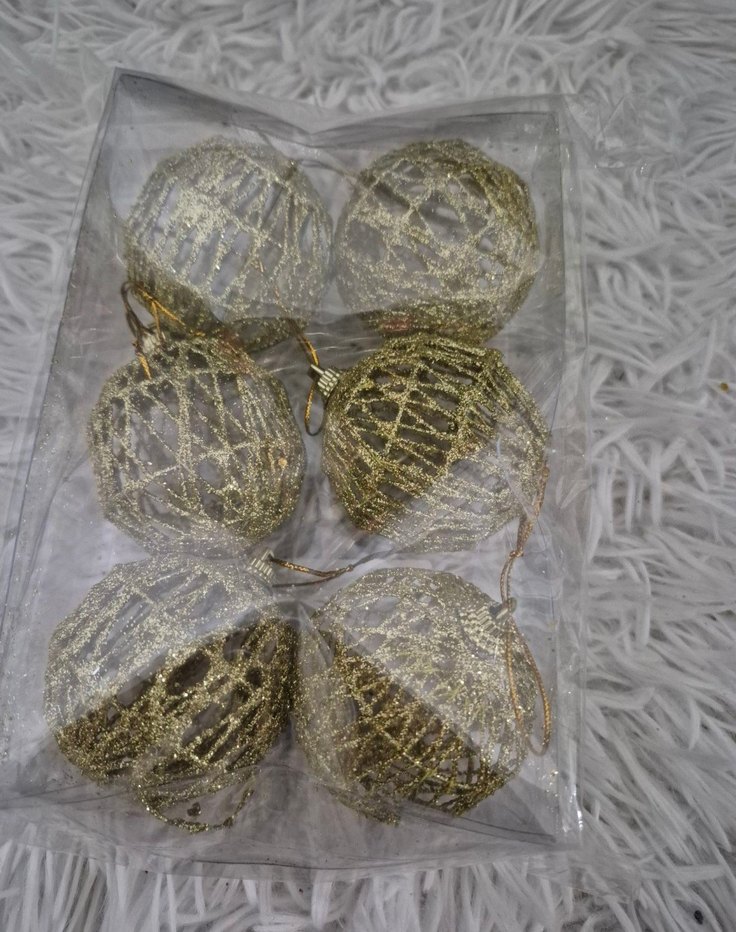 Altın Renkli Yılbaşı Süsü 6 adet 6 cm - Görsel 4