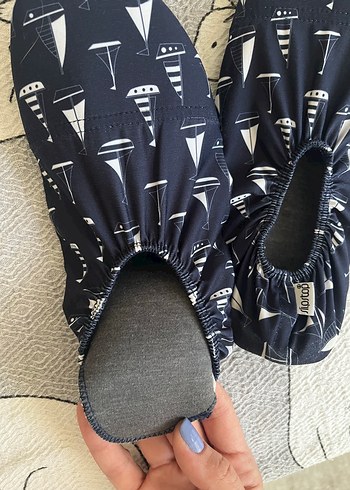 Lacivert Baskılı Kaydırmaz Deniz Ayakkabısı - Görsel 4