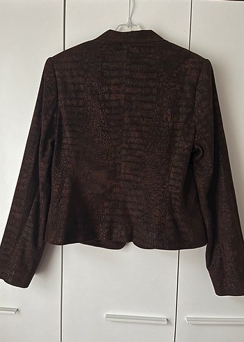 Düğmeli Kahverengi Deri Yılan Desenli Blazer - Görsel 5