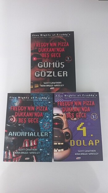 Fnaf 3 kitap set