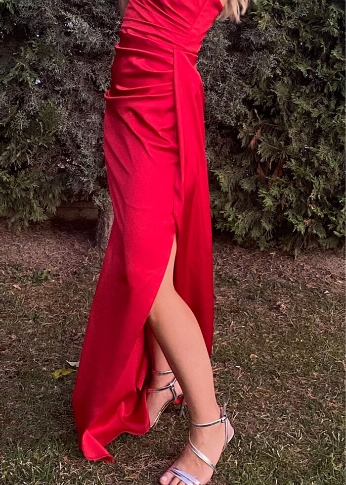 KIRMIZI ABİYE - Görsel 2