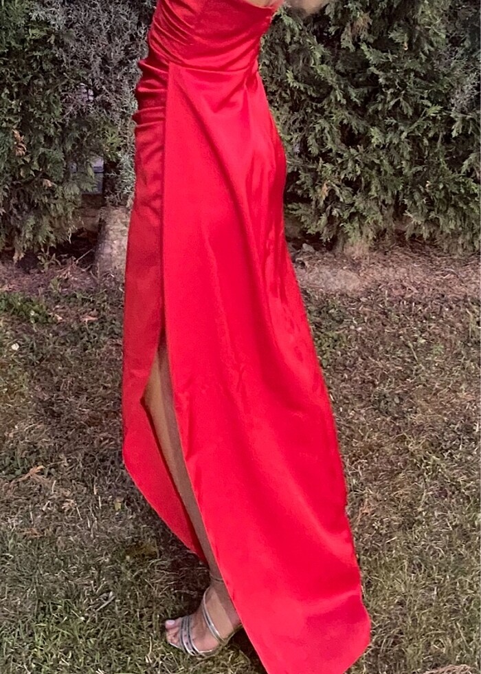 KIRMIZI ABİYE - Görsel 4