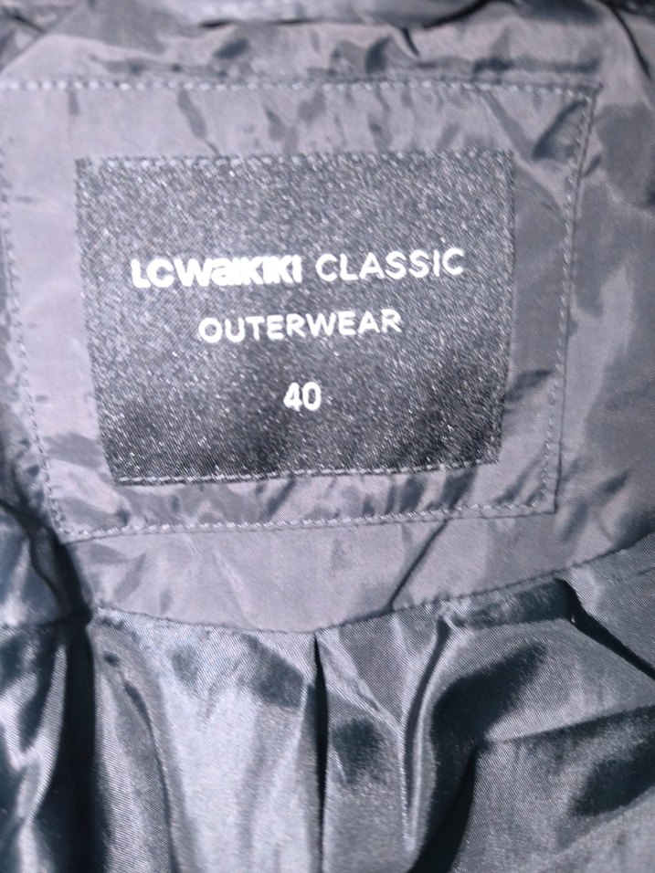 Siyah Kadın Kışlık Kürklü Mont - Görsel 4