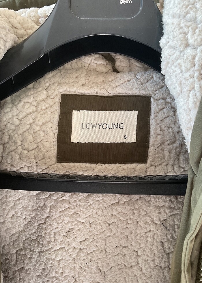 Haki mont
 - Görsel 3