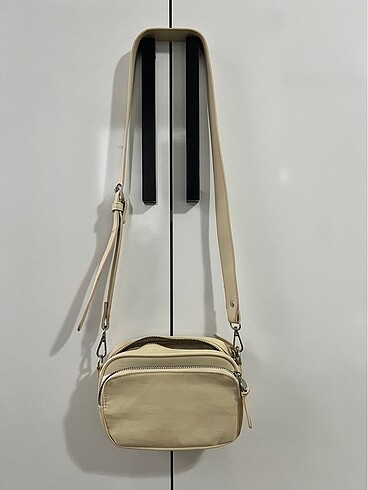 Stradivarius çanta