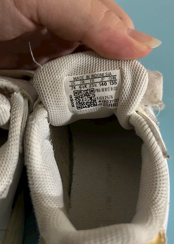 Kız Çocuk Beyaz Cırtlı Spor Ayakkabı - Görsel 5