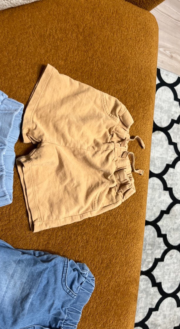 Bej Renkli Erkek Çocuk Rahat Kesim Denim Şort - Görsel 4