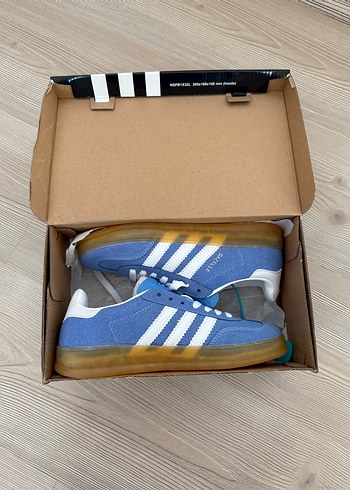 37 Beden Mavi Adidas Kadın Spor Ayakkabı