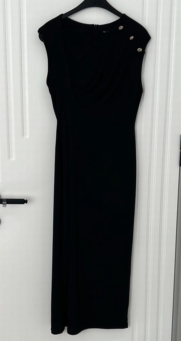 Siyah V Yakalı Düğmeli Uzun Elbise - Görsel 2