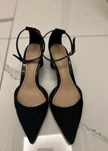 bershka Siyah Süet Tokalı Stiletto - Görsel 5