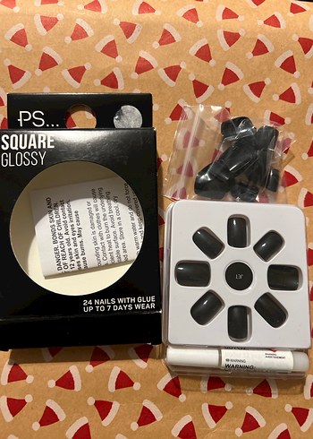 PS Kare Parlak Gri Takma Tırnak 24'lü - Görsel 2