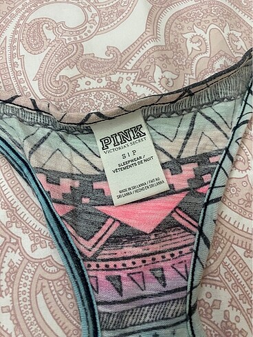 Victoria secret pink renkli atlet