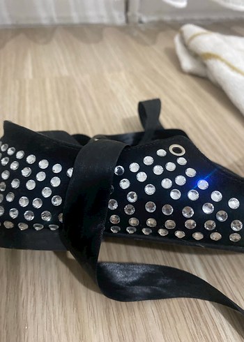 Siyah Taşlı Tokalı Topuklu Kadın Babet - Görsel 3