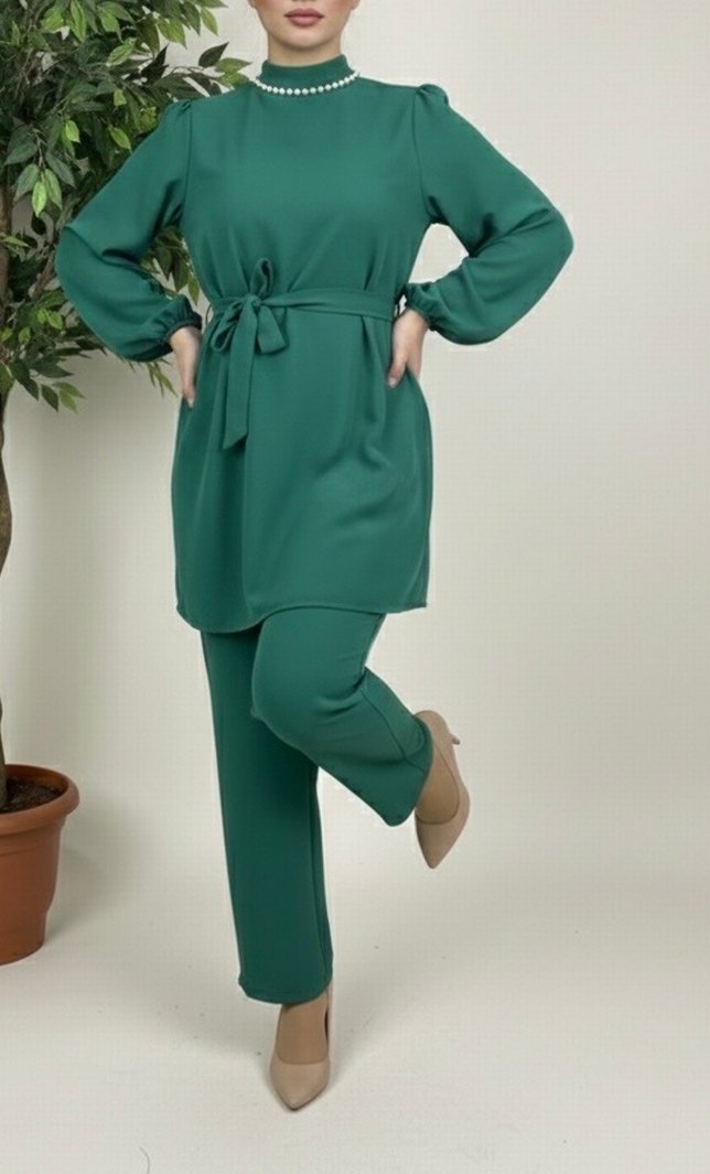 Yeşil Kemerli Uzun Kadın Takım - Görsel 2
