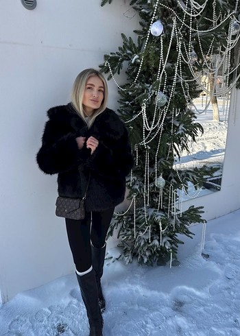 Siyah Leopar Desenli Kısa Kürk Mont - Görsel 2