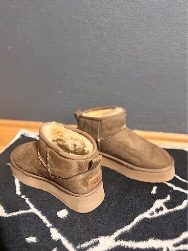 taba rengi ugg bot