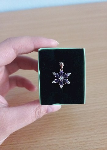 Lotus Kamelya Çiçeği Kolye - Görsel 3