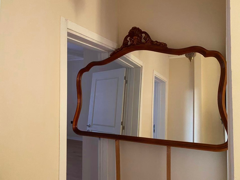 Ahşap aynalı konsol dolap - Görsel 5