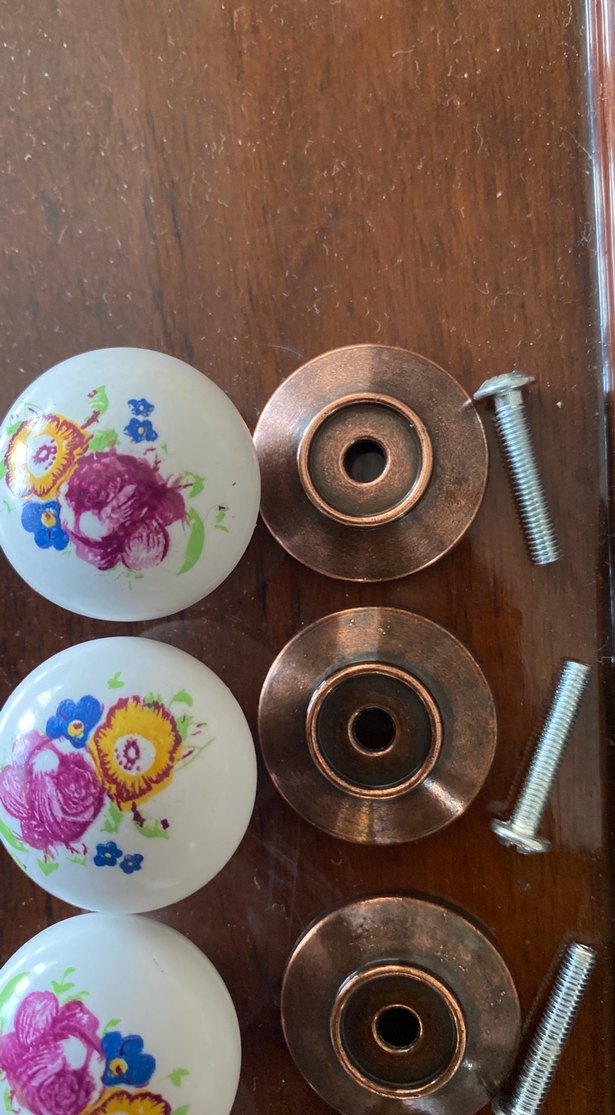 Çiçek Desenli Seramik Dolap Kulpları - Görsel 3